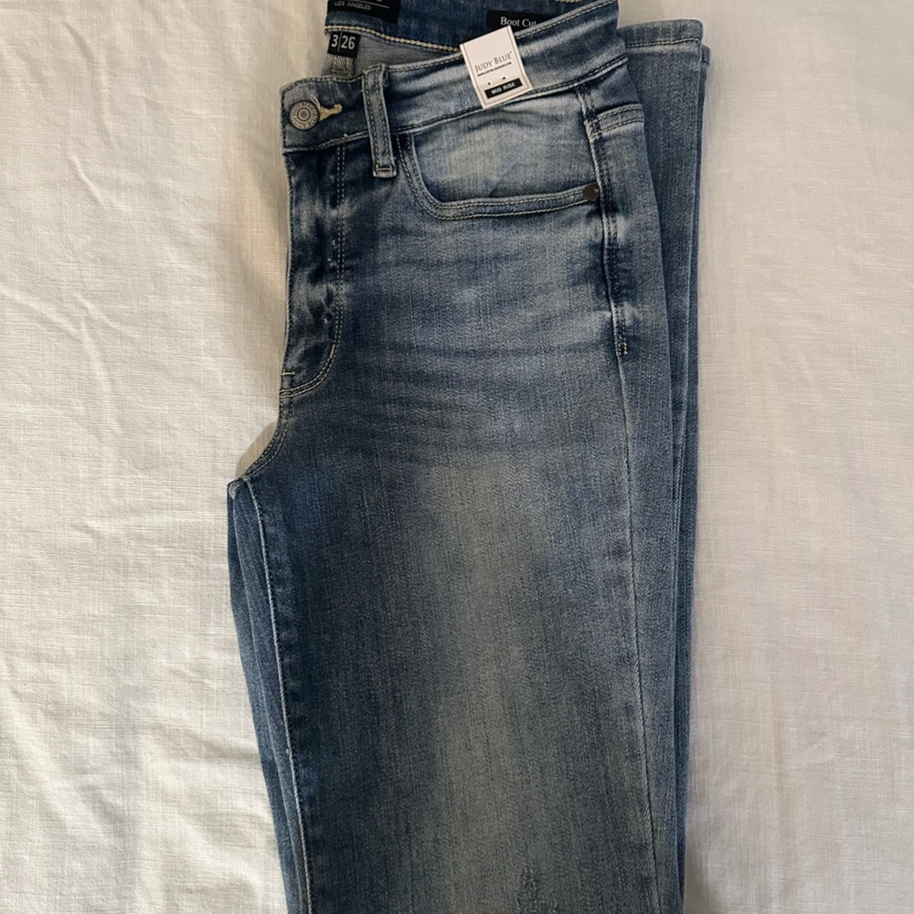 Judy Blue Ashley Mid Rise Bootcut Jeans (3/26) - Picture 8 of 8